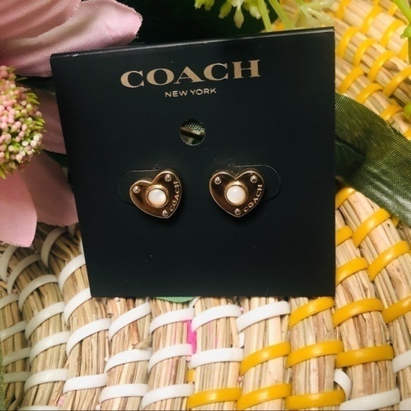 Coach earrings coach studs coach pearls​​​​​​​​​ - Picture 5 of 5